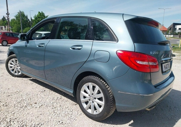 Mercedes-Benz Klasa B cena 45900 przebieg: 140000, rok produkcji 2012 z Tarczyn małe 154